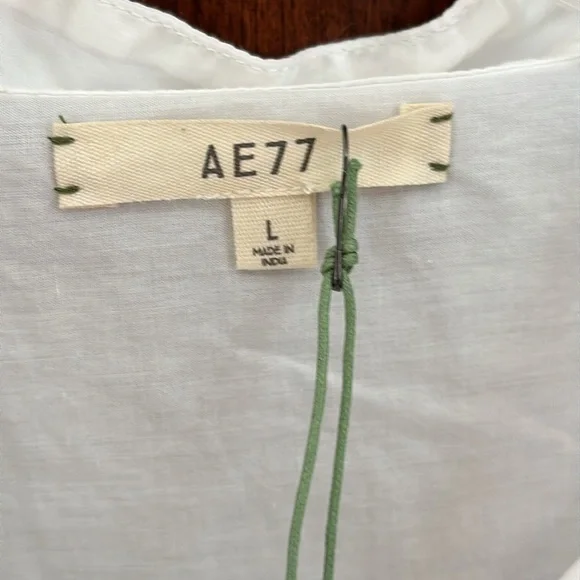 NWT AE77 American Eagle Premium Button Down Blouse - Picture 8 of 12